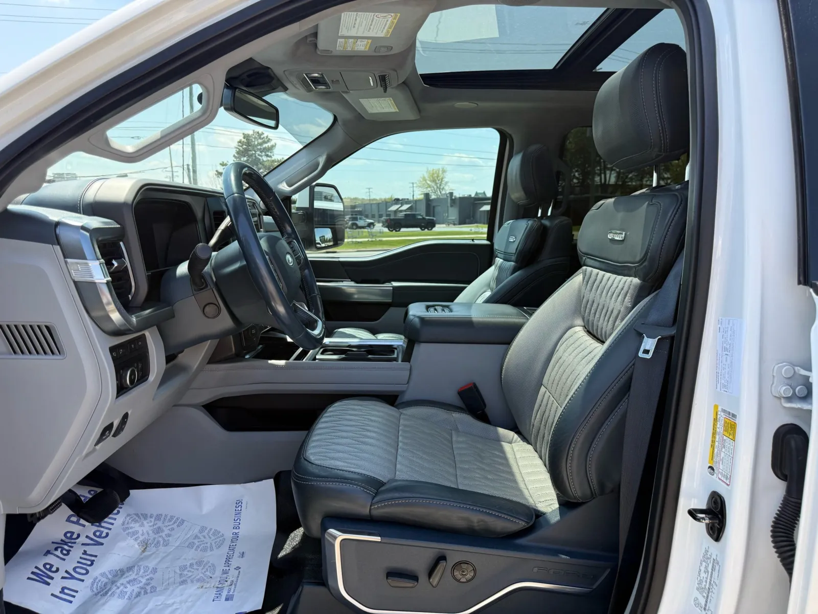 2023 Ford F-450 Super Duty XL - Photo 11