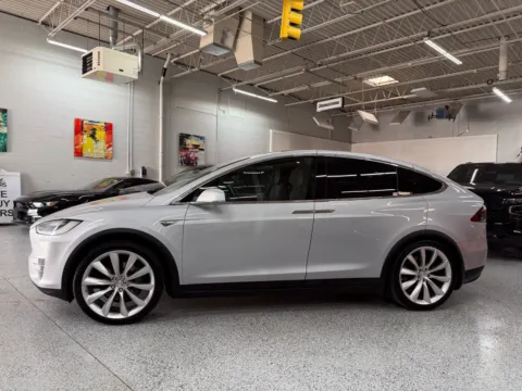 Photos of 2016 Tesla Model X 90D for sale in Troy, MI at City of Cars