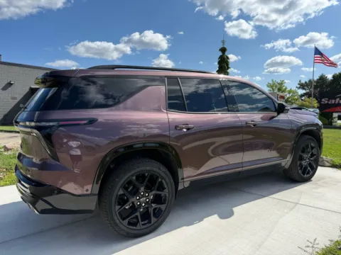 More photos of 2026 Chevrolet Traverse RS at City of Cars, MI