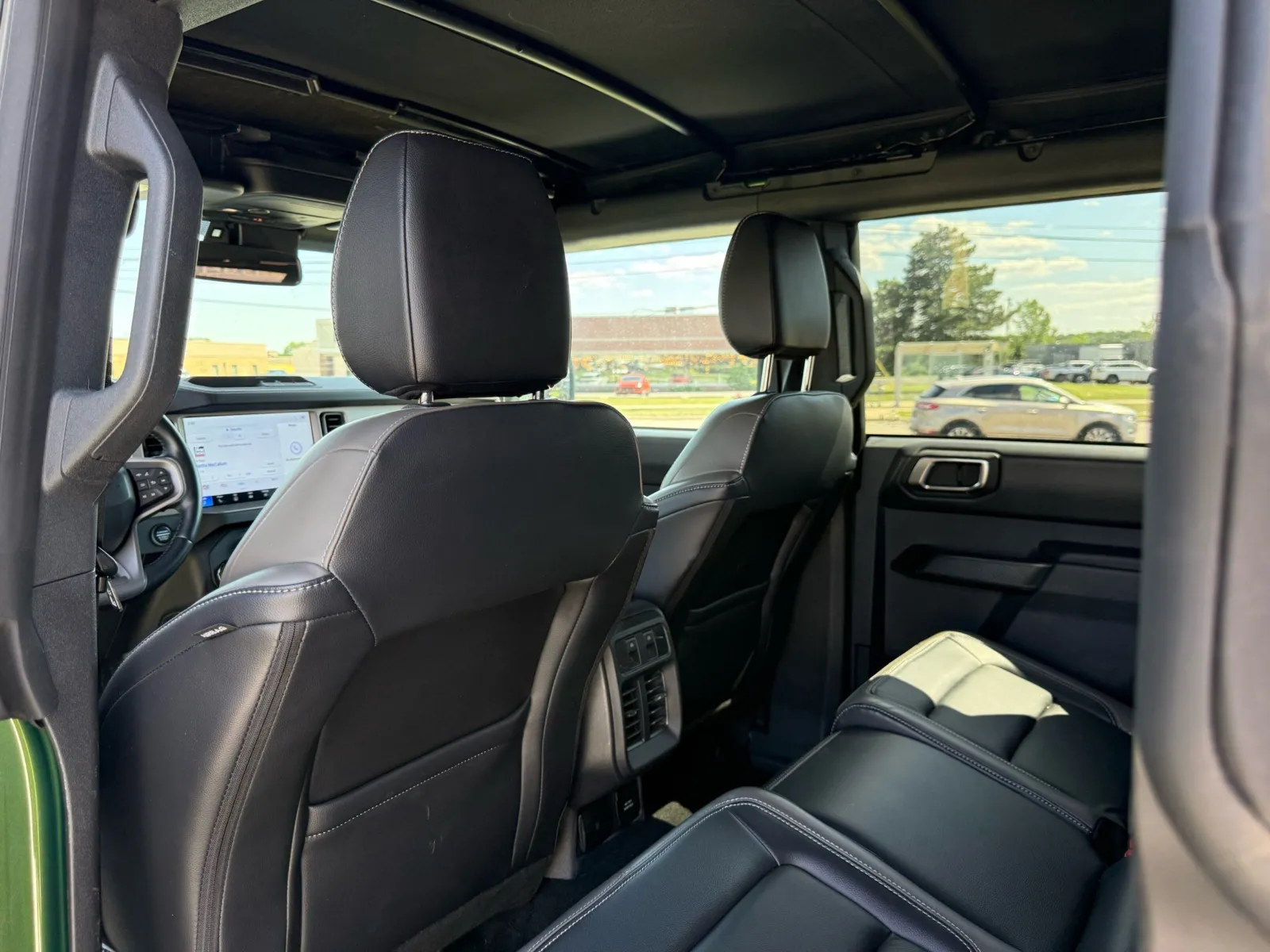2025 Ford Bronco Outer Banks - Photo 11