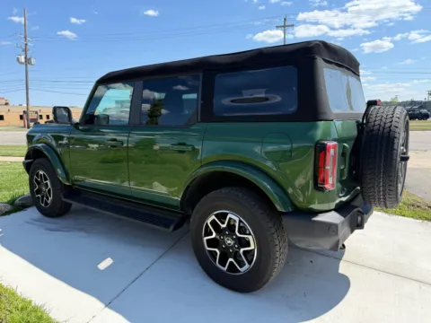 Another view of 2025 Ford Bronco Outer Banks for sale in Troy, MI at City of Cars