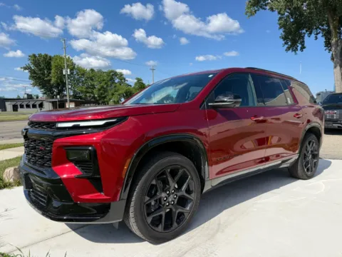 Red 2024 Chevrolet Traverse RS for sale in Troy, MI