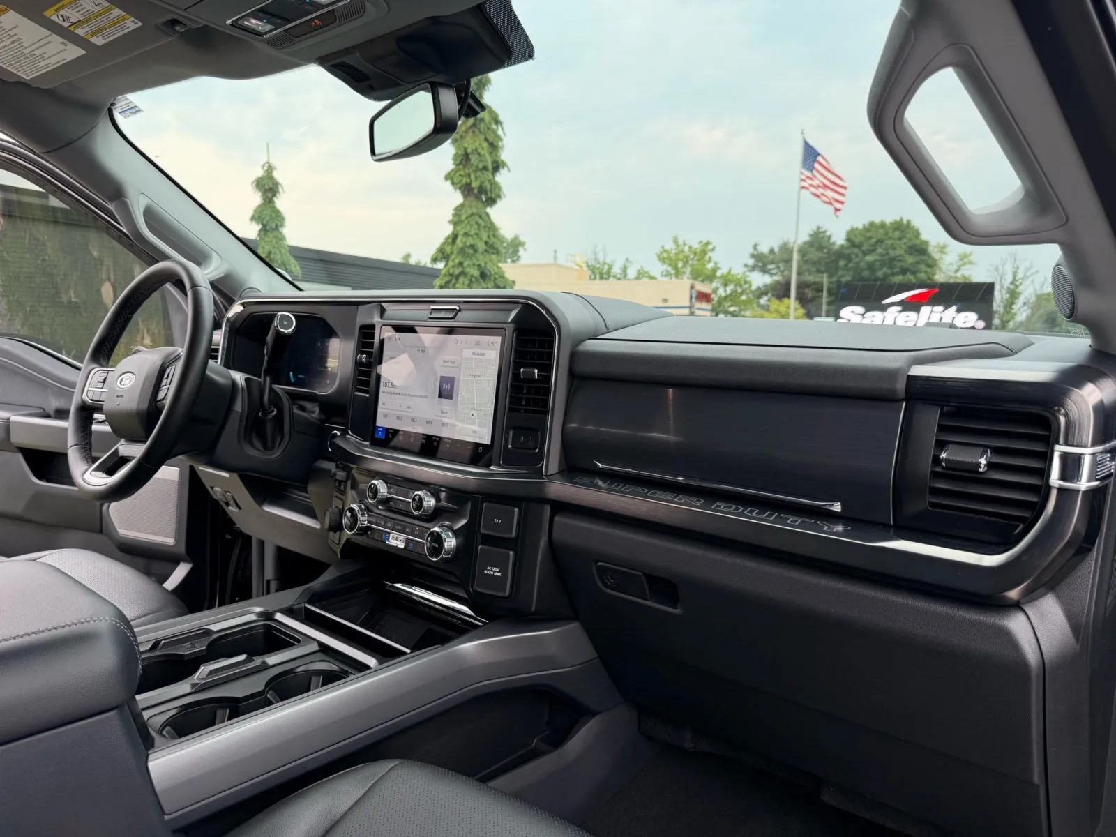 Ford F-250 photo 15