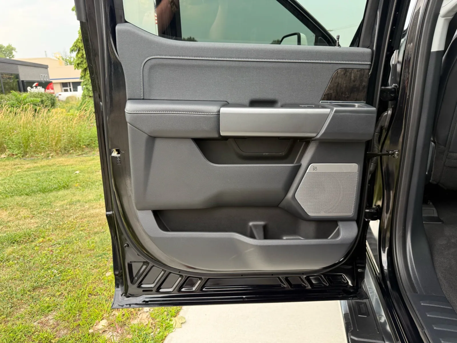 Ford F-250 photo 11