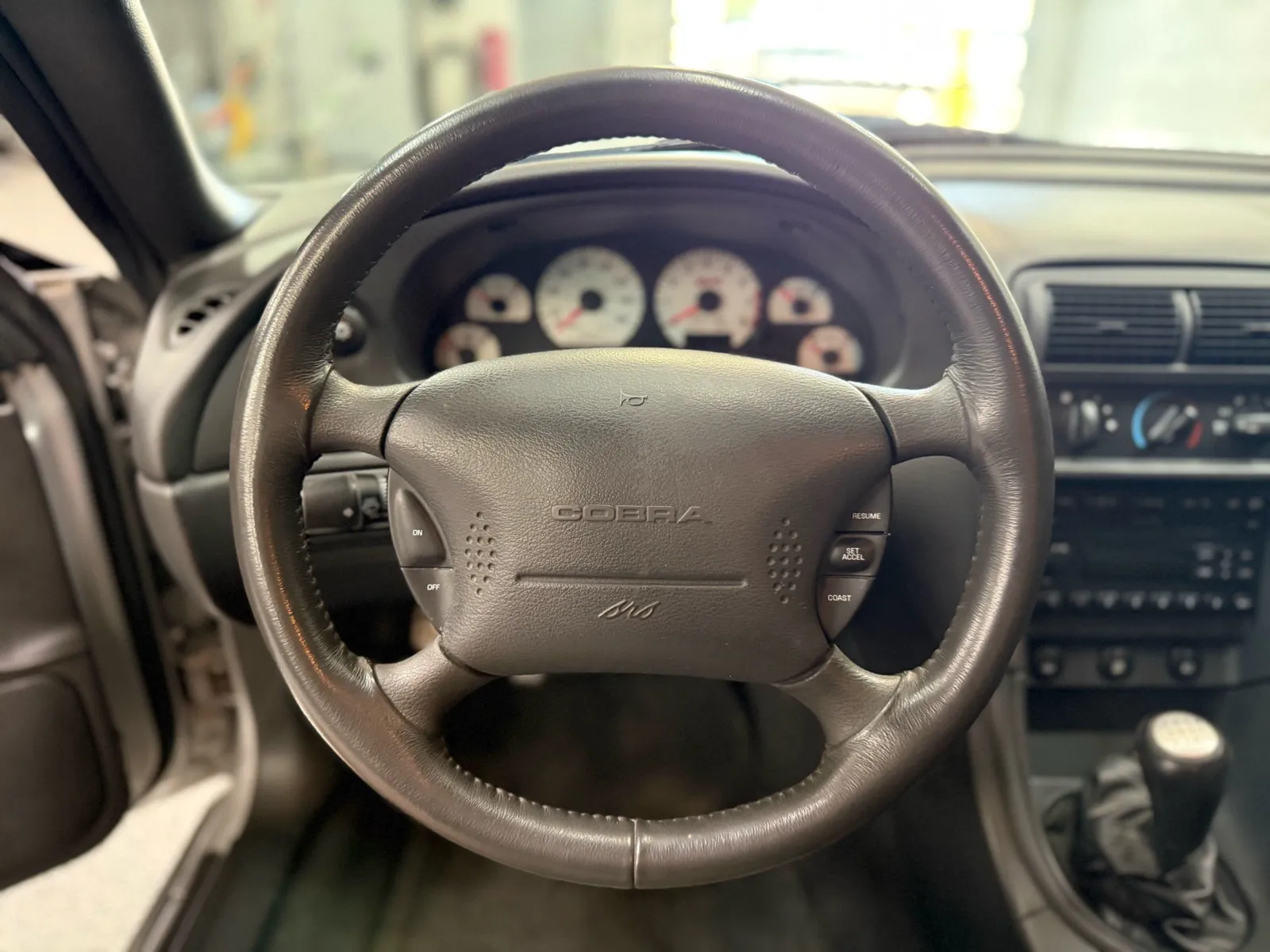 Ford Mustang photo 21