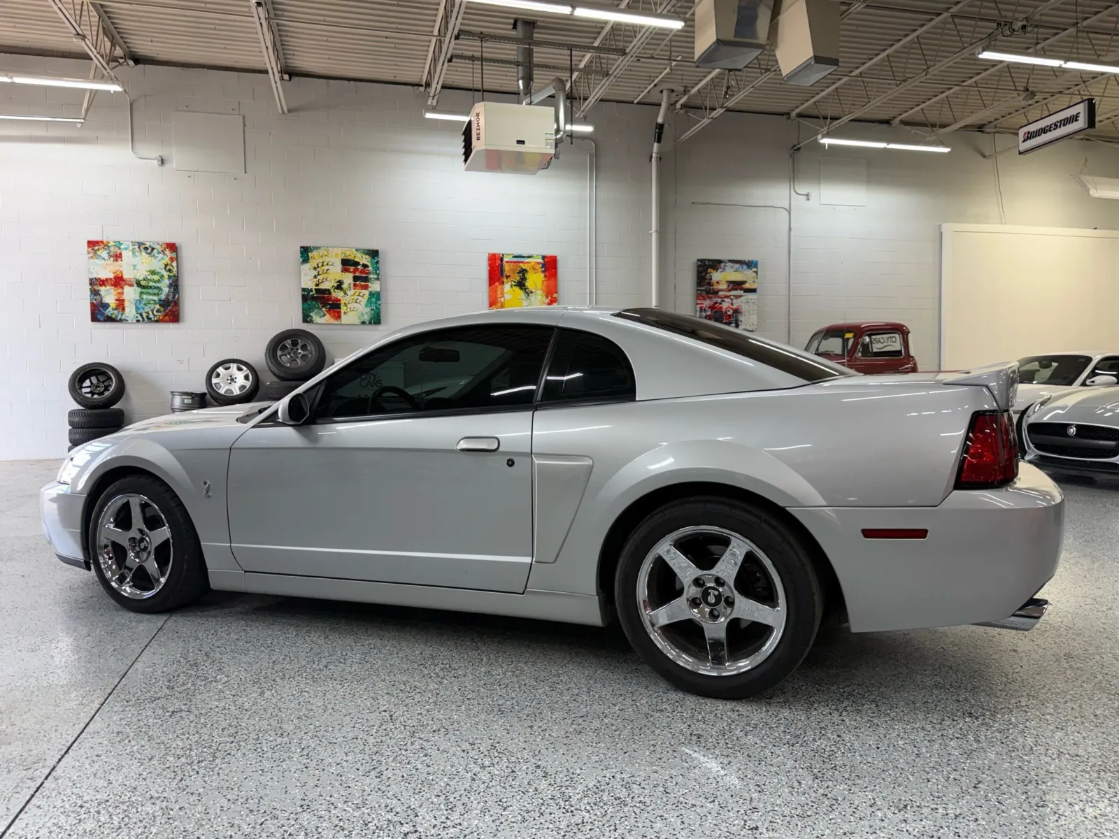 Ford Mustang photo 3