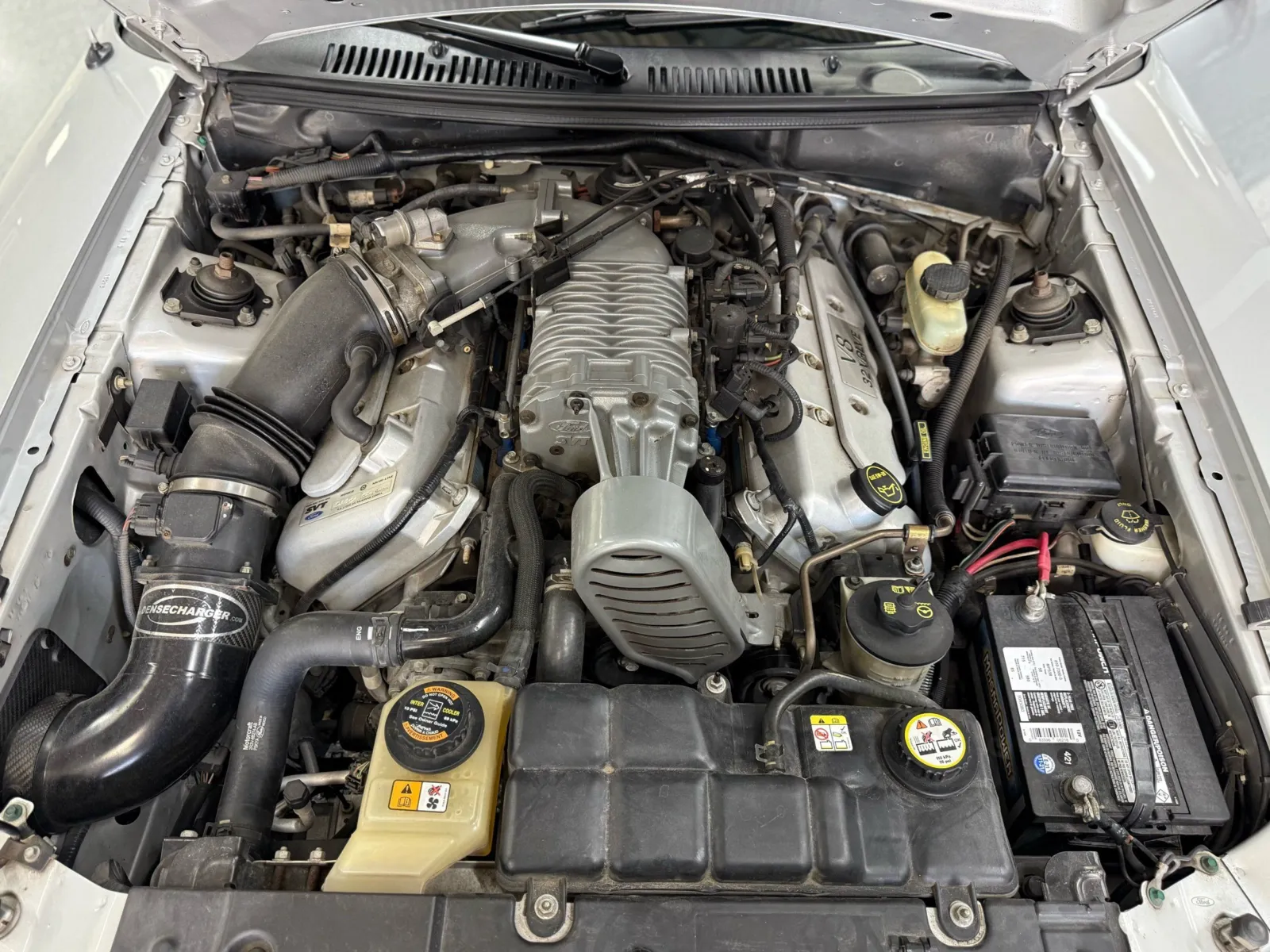Ford Mustang photo 23