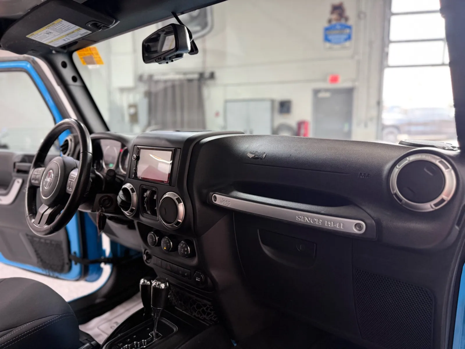 Jeep Wrangler JK photo 15