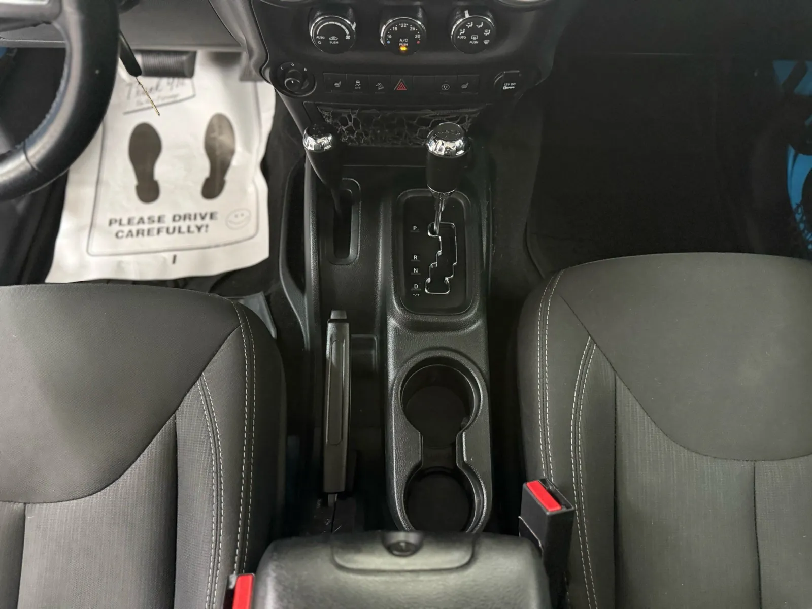 Jeep Wrangler JK photo 21
