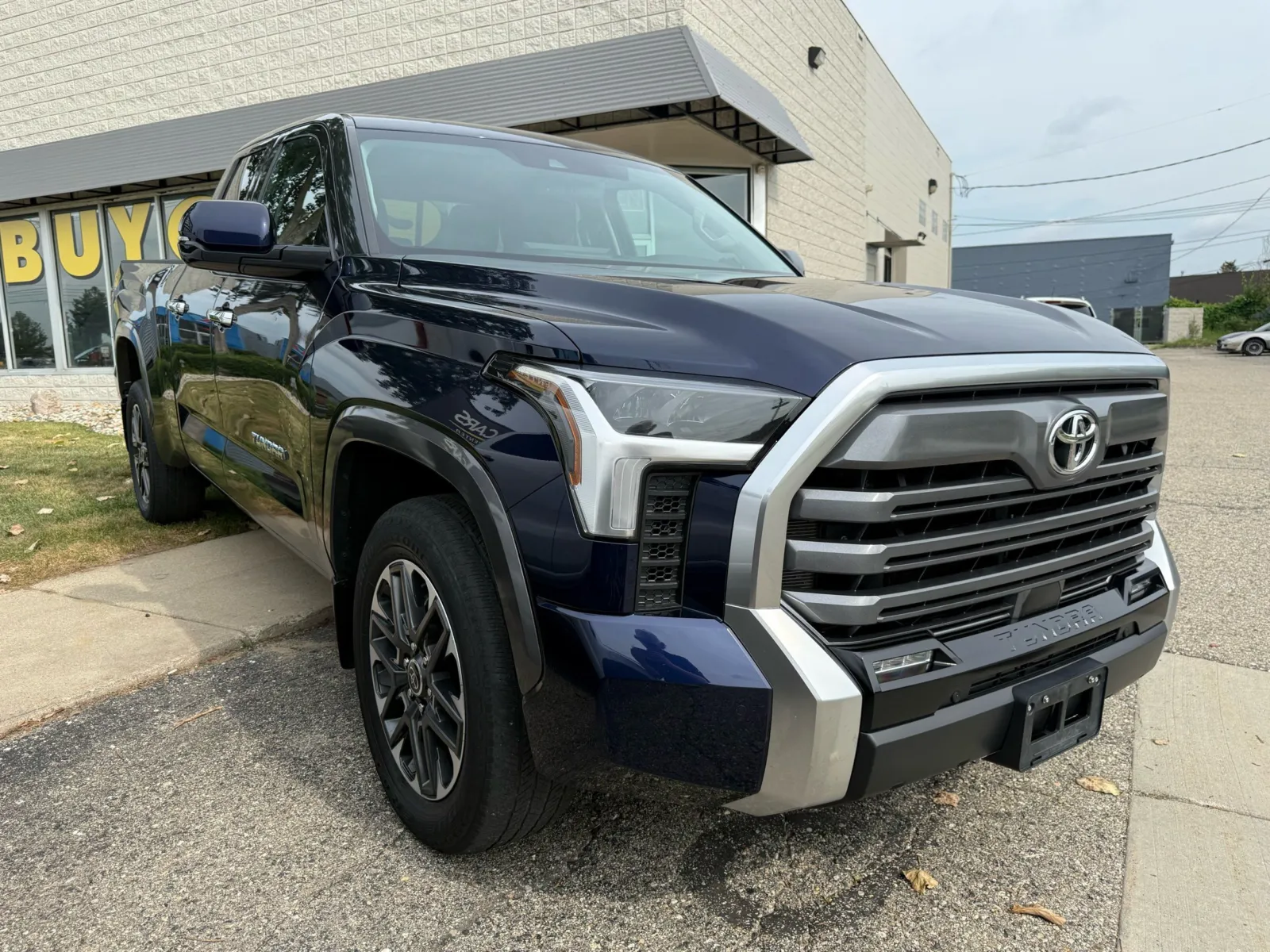Toyota Tundra photo 7