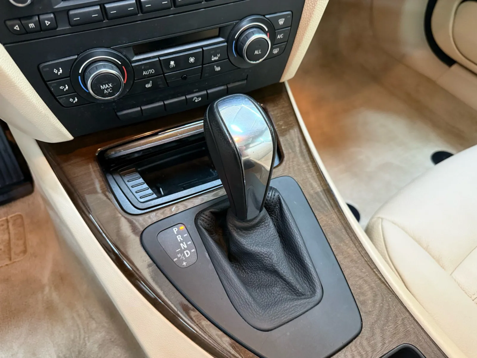 BMW 335i photo 21