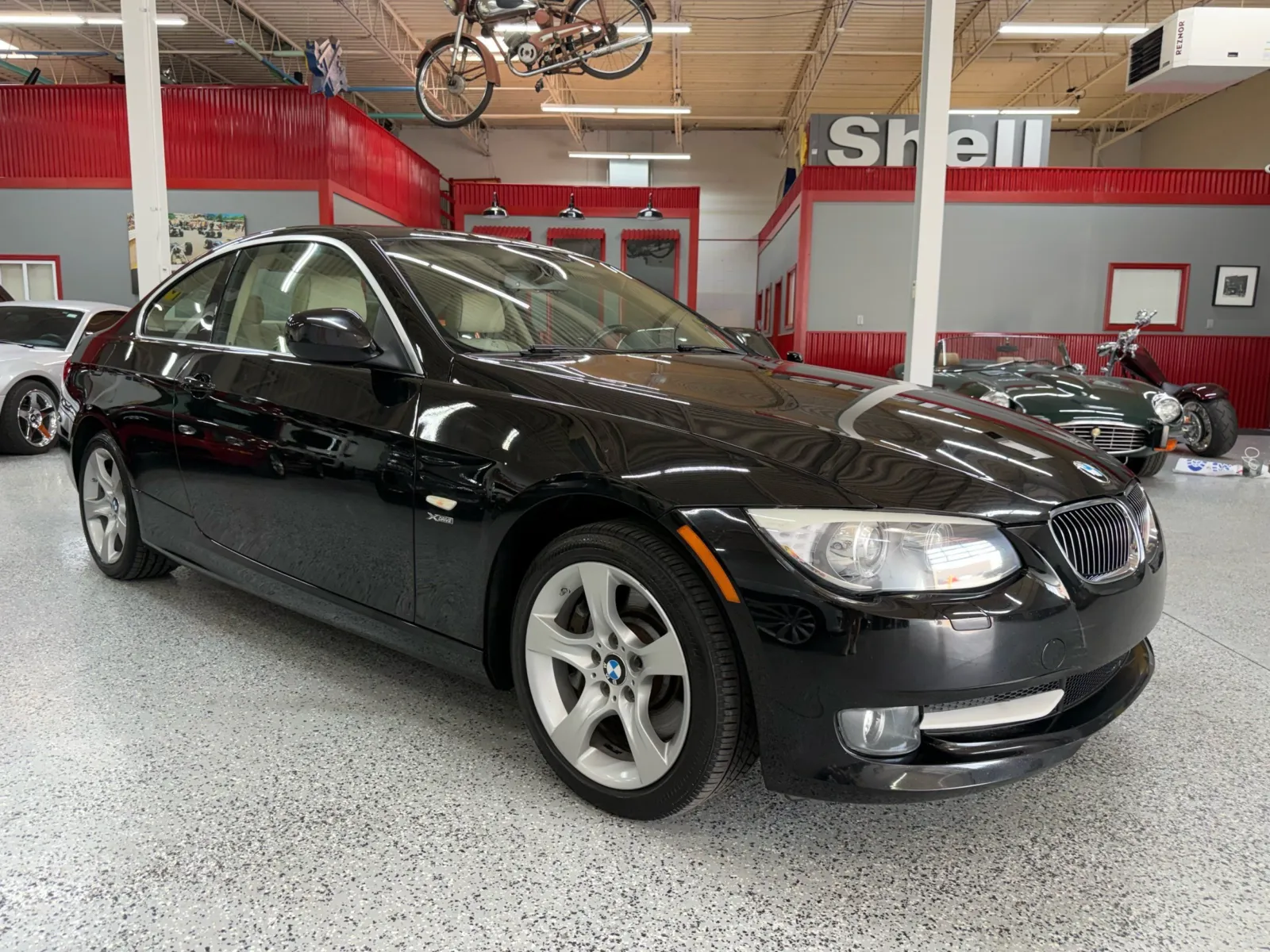 BMW 335i photo 8