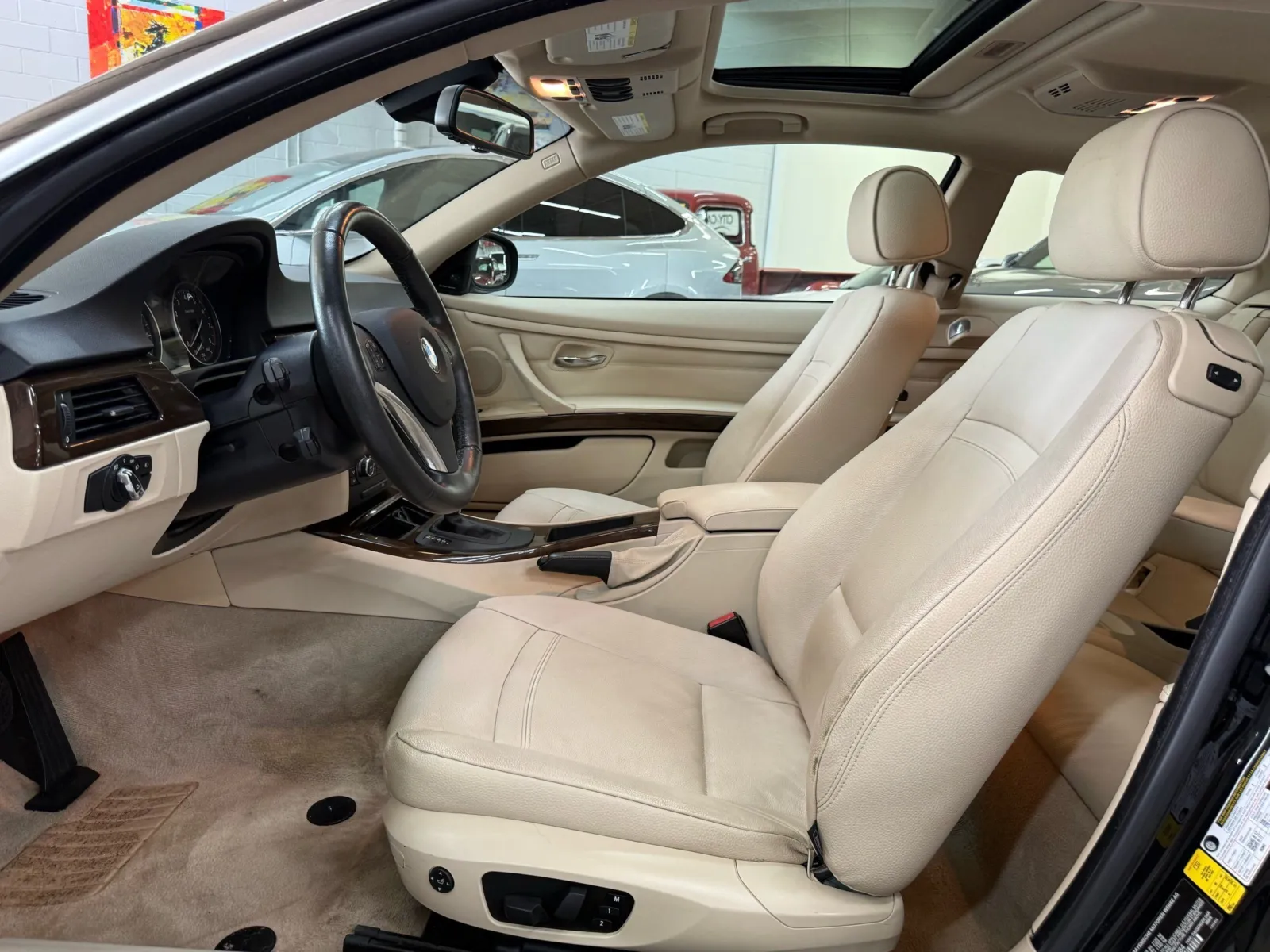BMW 335i photo 12