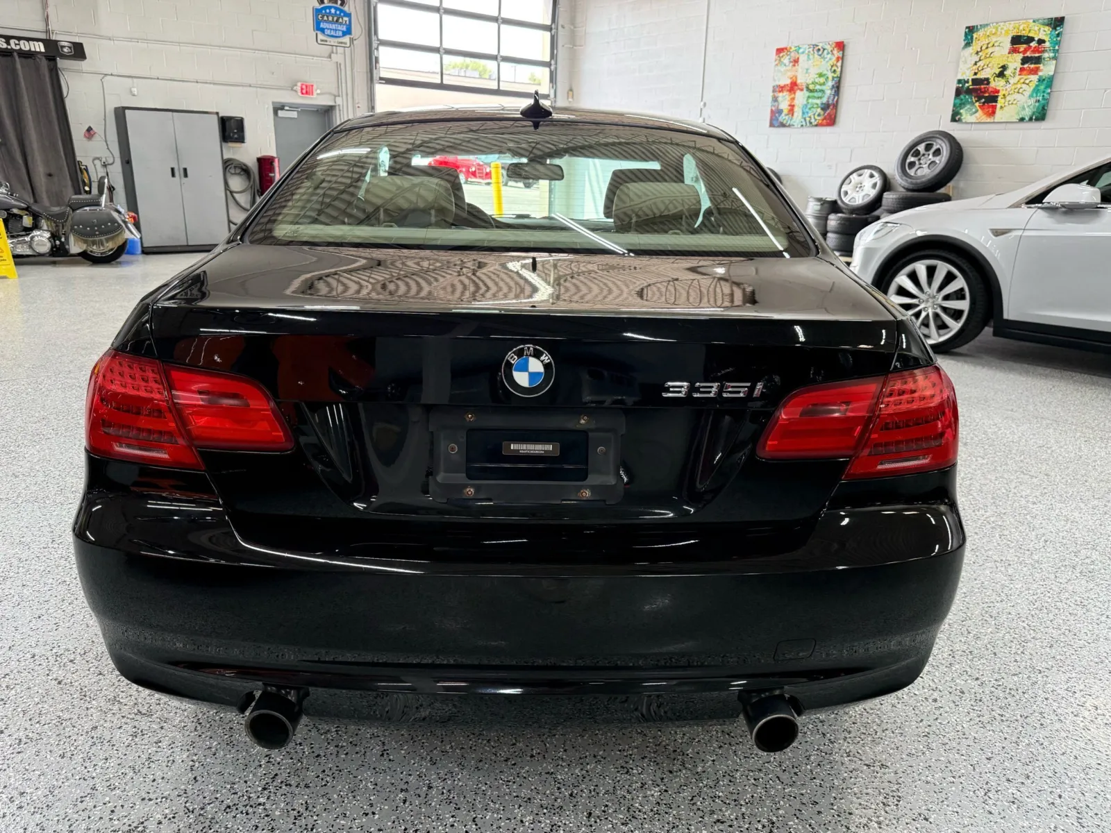 BMW 335i photo 4