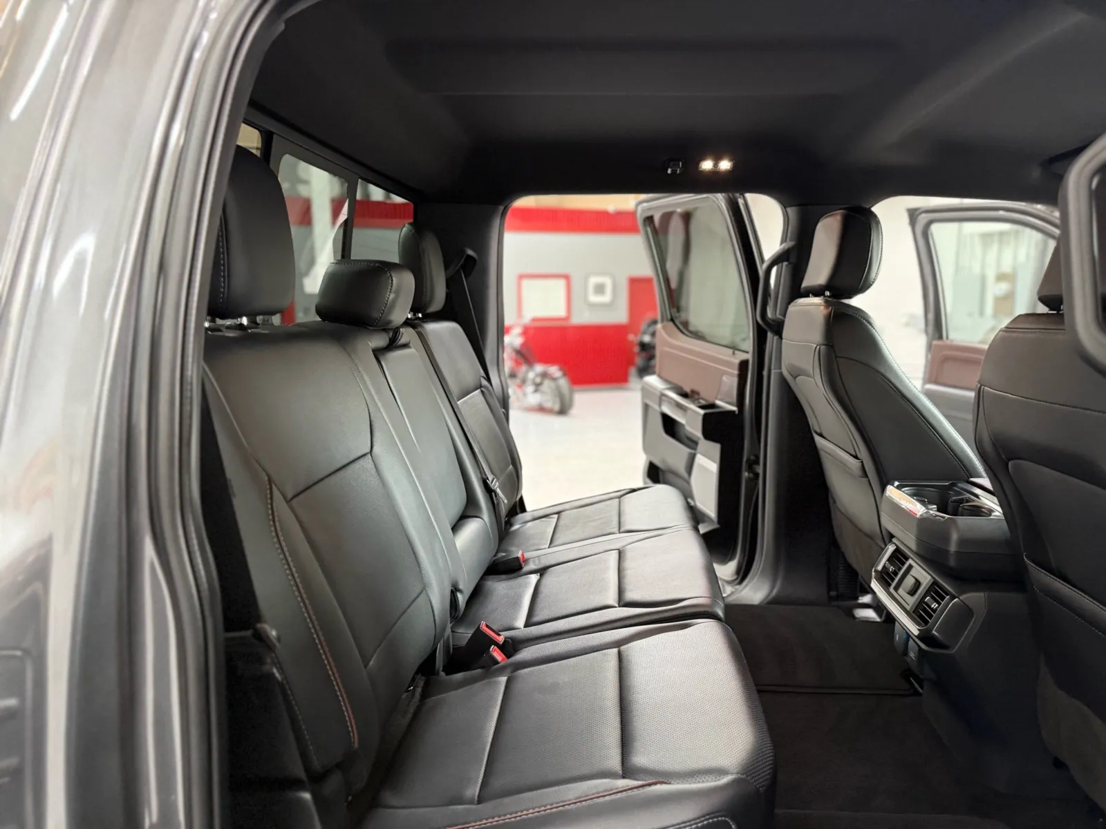 Ford F-150 photo 20