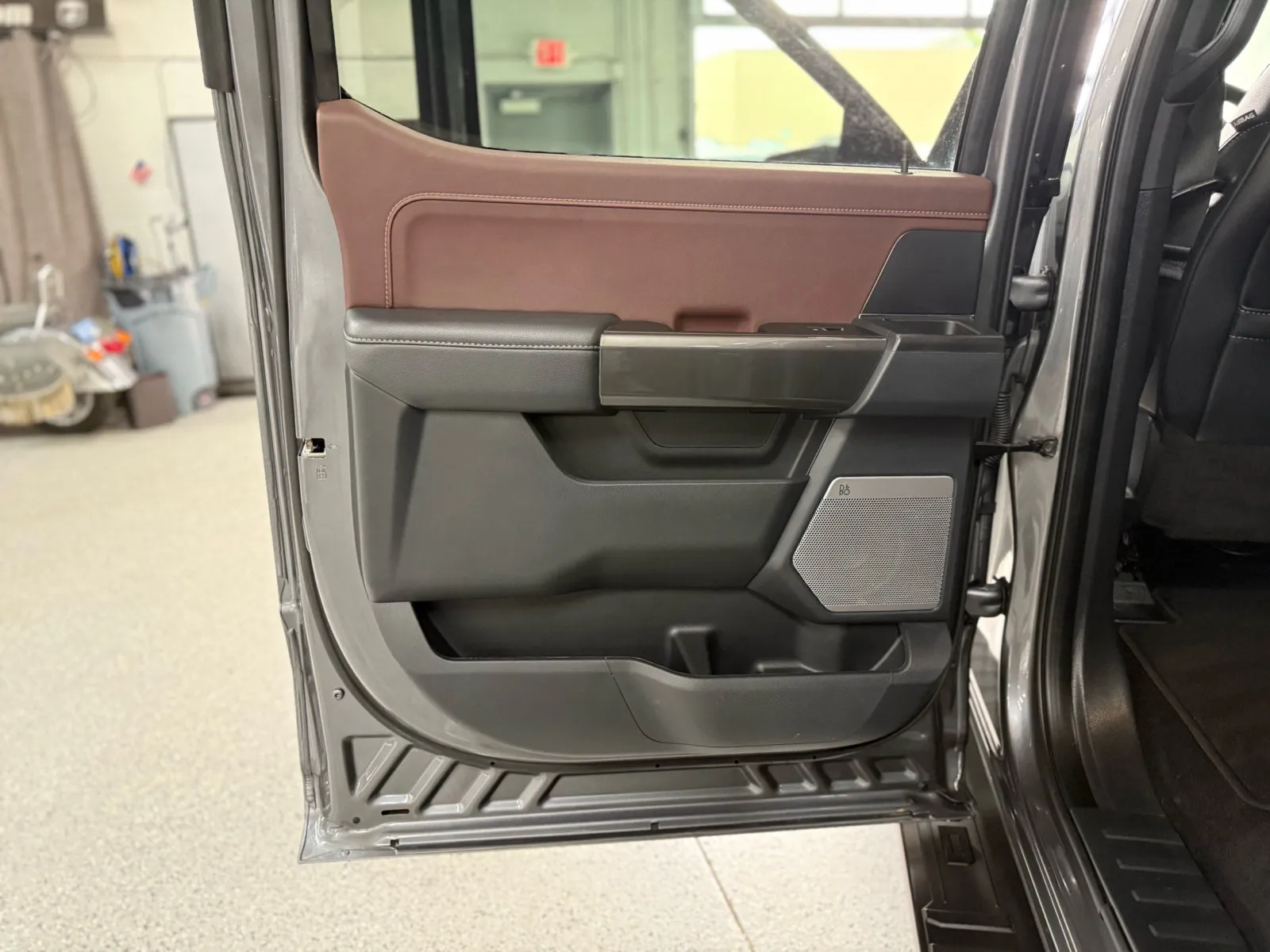 Ford F-150 photo 12