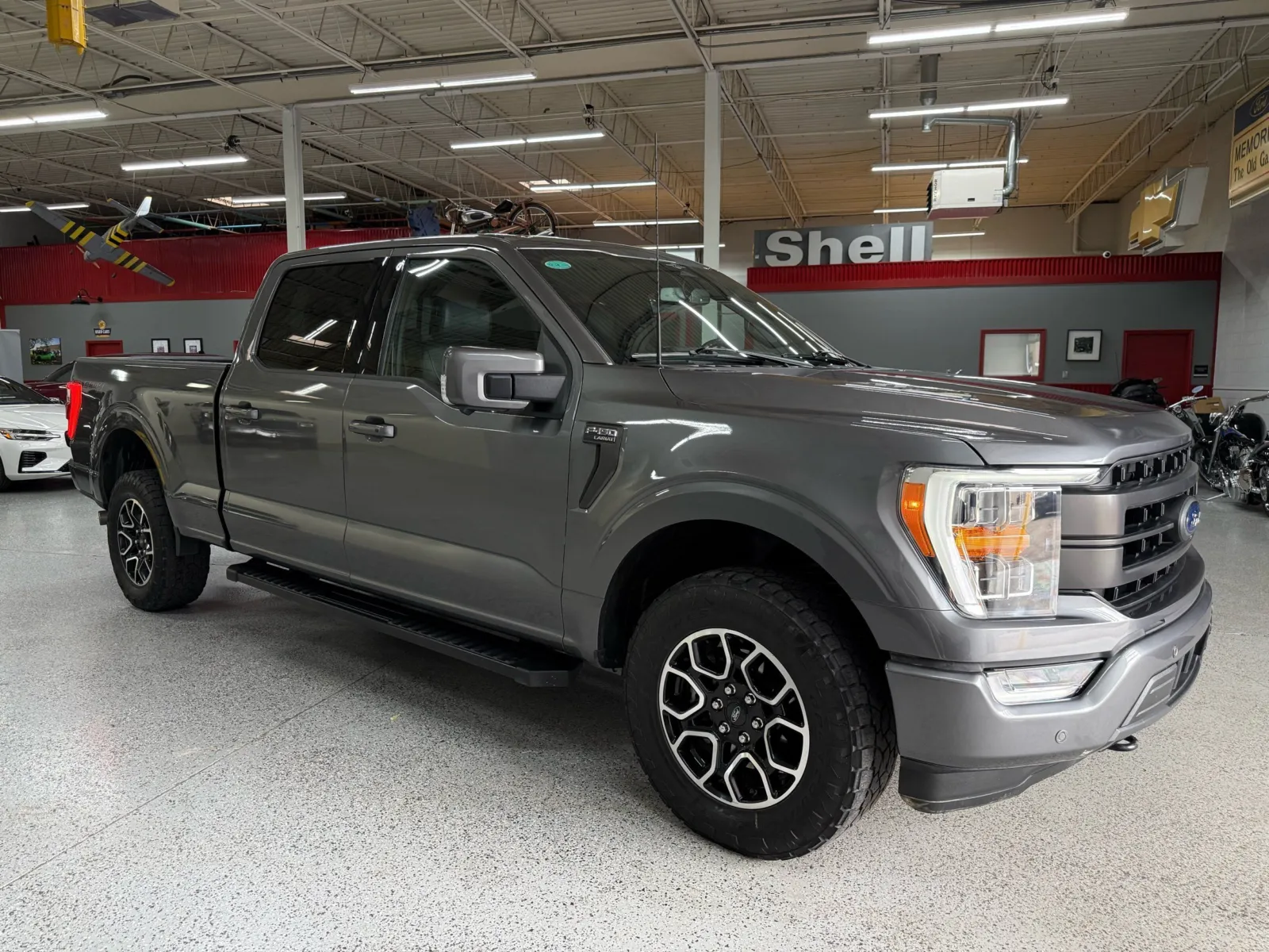 Ford F-150 photo 7