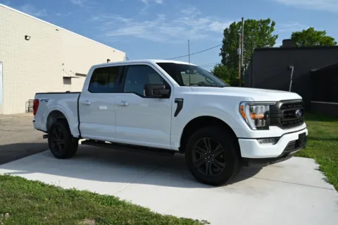 Another view of 2022 Ford F-150 XLT for sale in Troy, MI at City of Cars