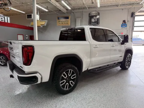 More photos of 2023 GMC Sierra 1500 AT4 at City of Cars, MI