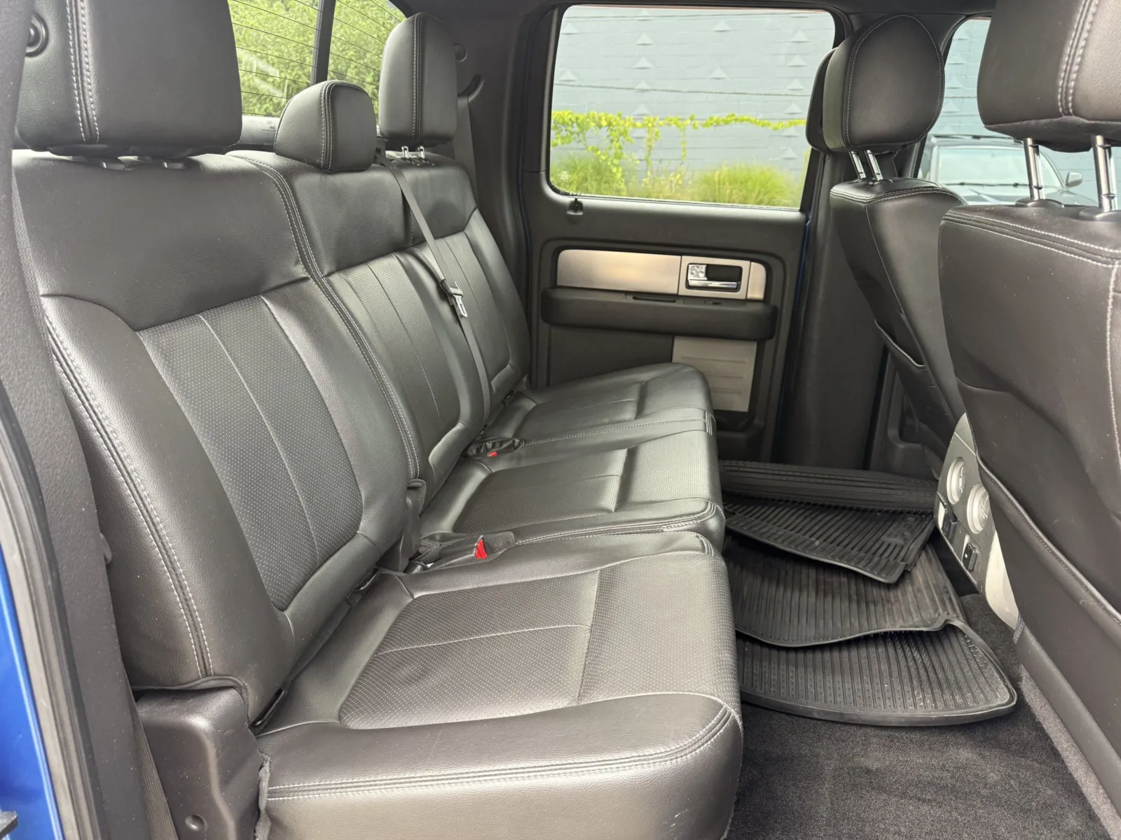 Ford F-150 photo 19
