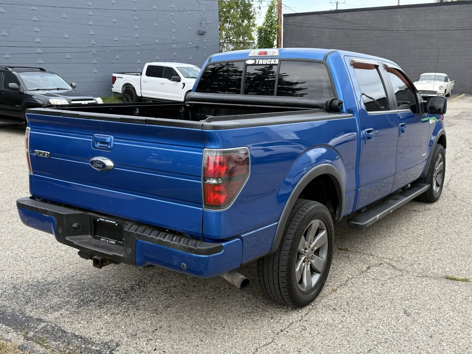 Ford F-150 photo 7