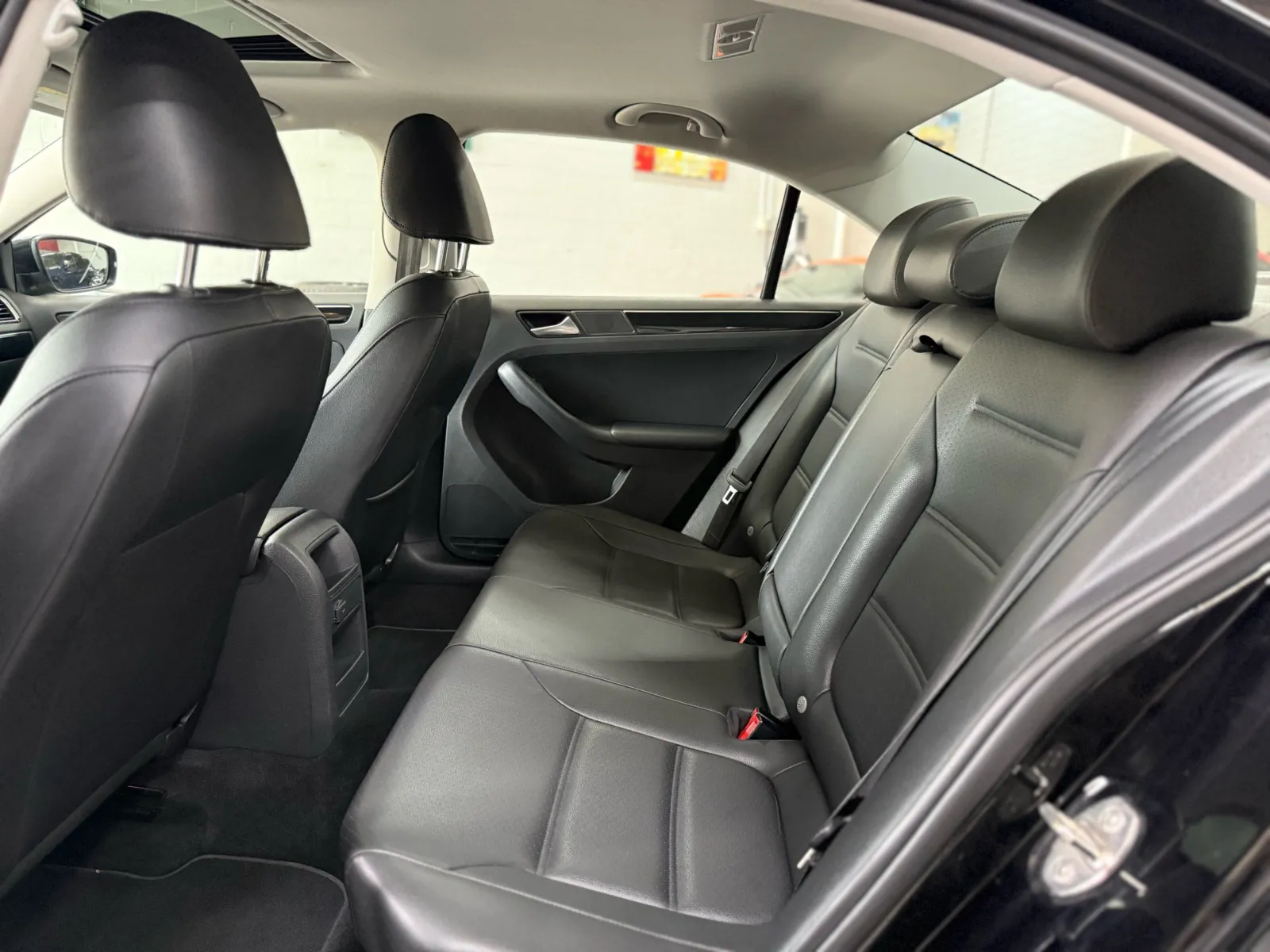 Volkswagen Jetta photo 13