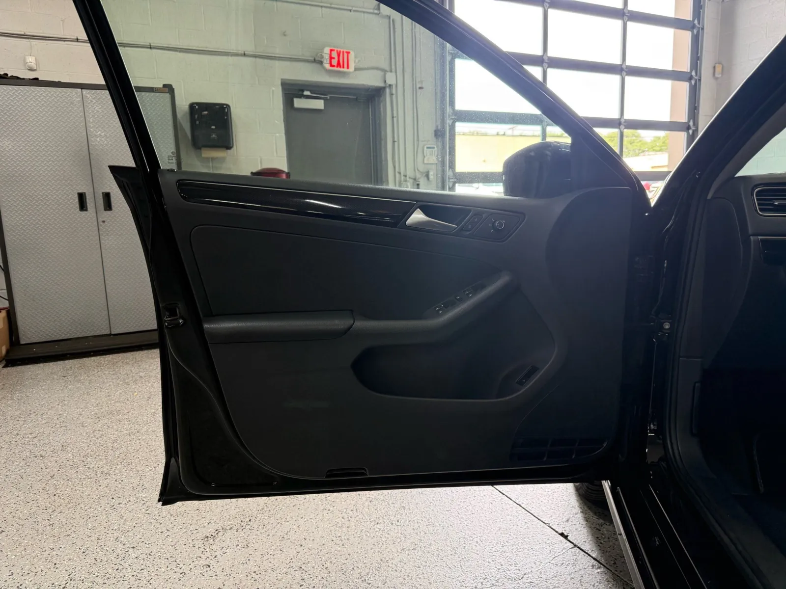 Volkswagen Jetta photo 8