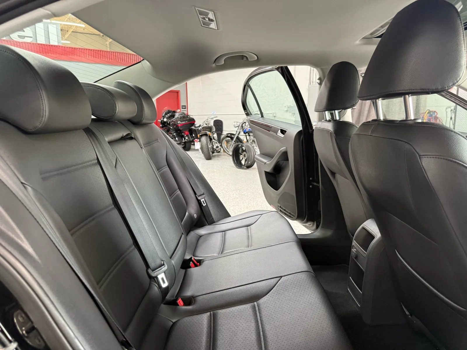 Volkswagen Jetta photo 19