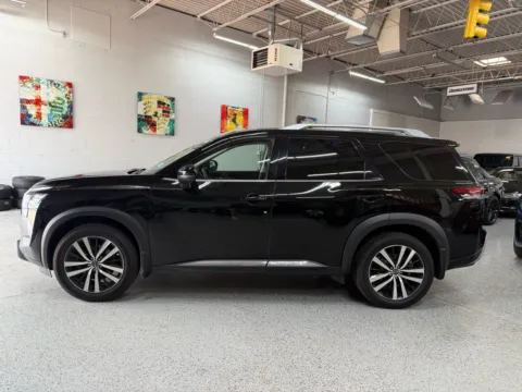 Photos of 2024 Nissan Pathfinder Platinum for sale in Troy, MI at City of Cars