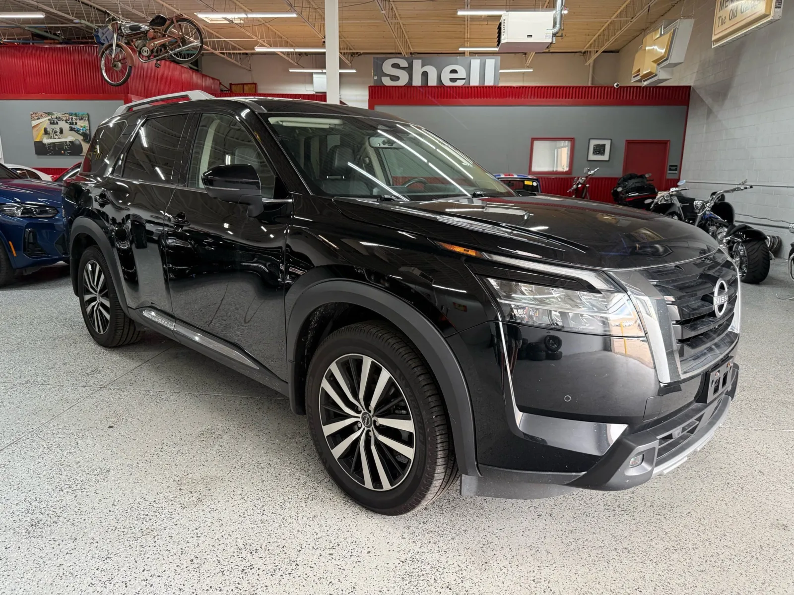 Nissan Pathfinder photo 7