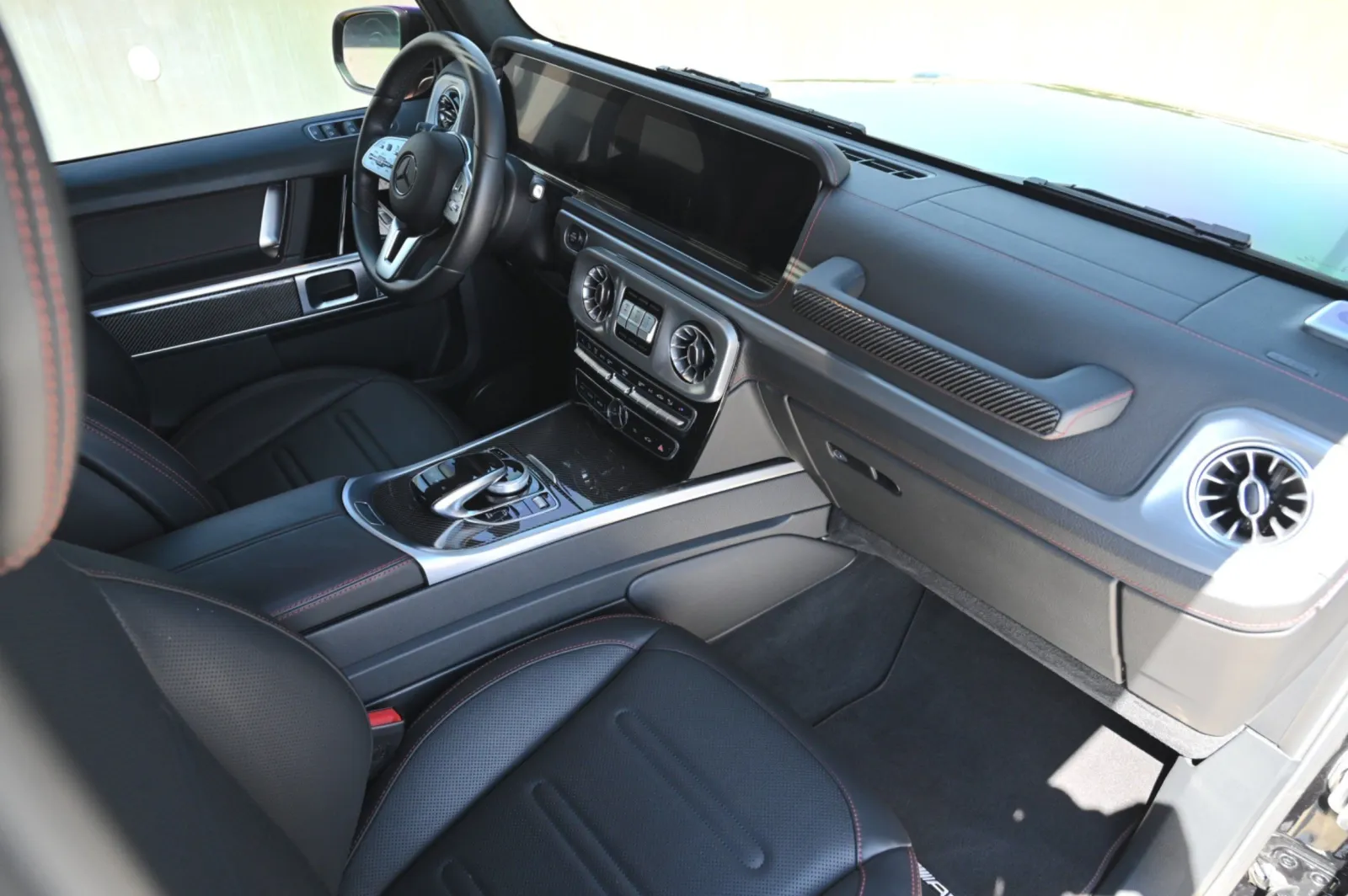 Mercedes-Benz G 550 photo 35