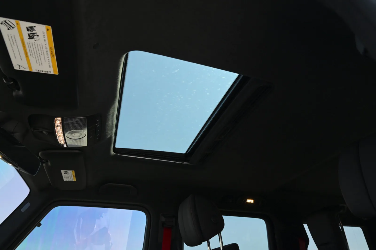 Mercedes-Benz G 550 photo 29