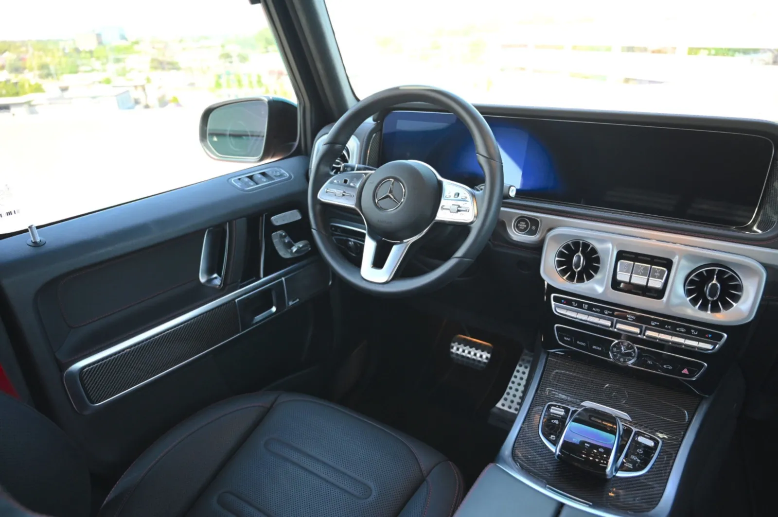 Mercedes-Benz G 550 photo 23
