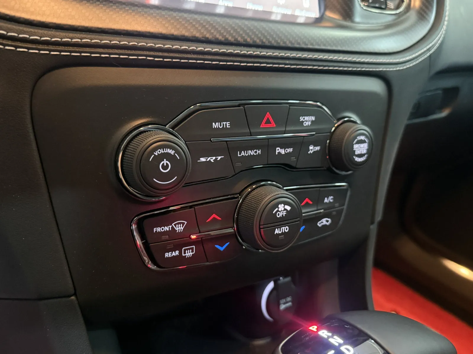 Dodge Charger photo 18