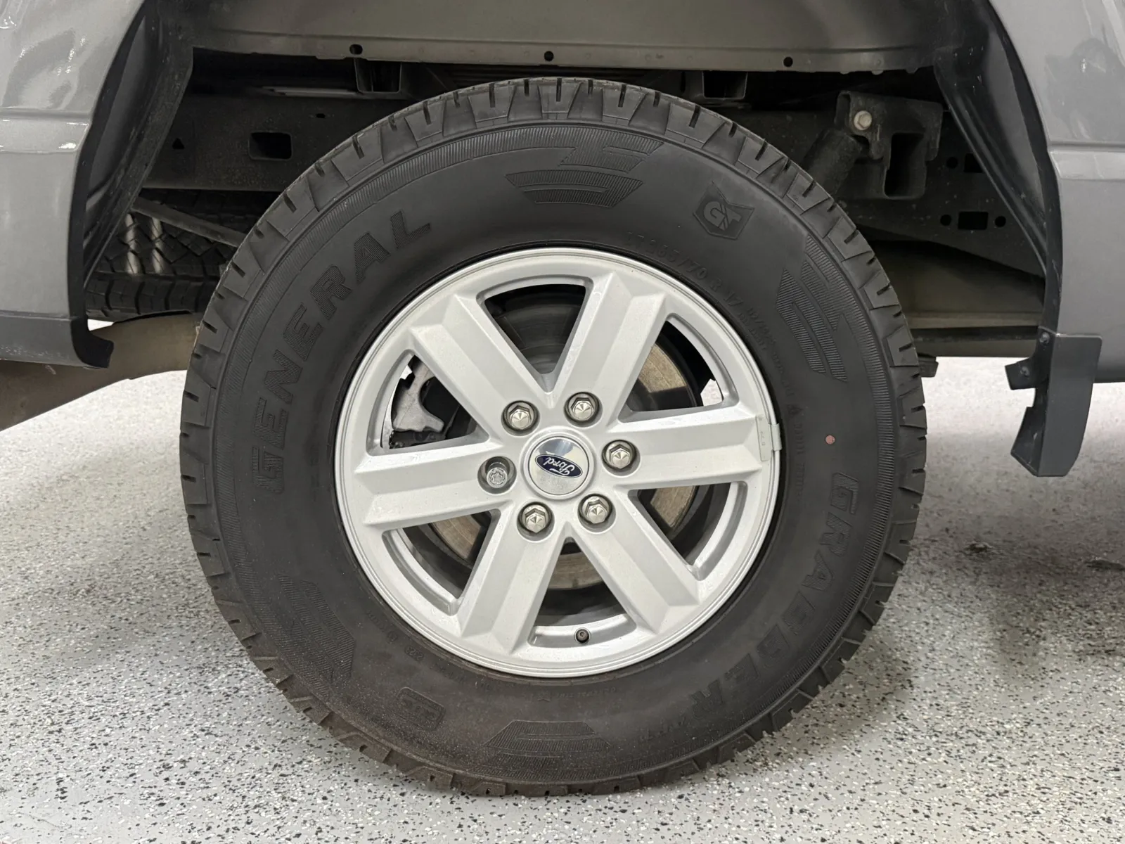 Ford F-150 photo 21