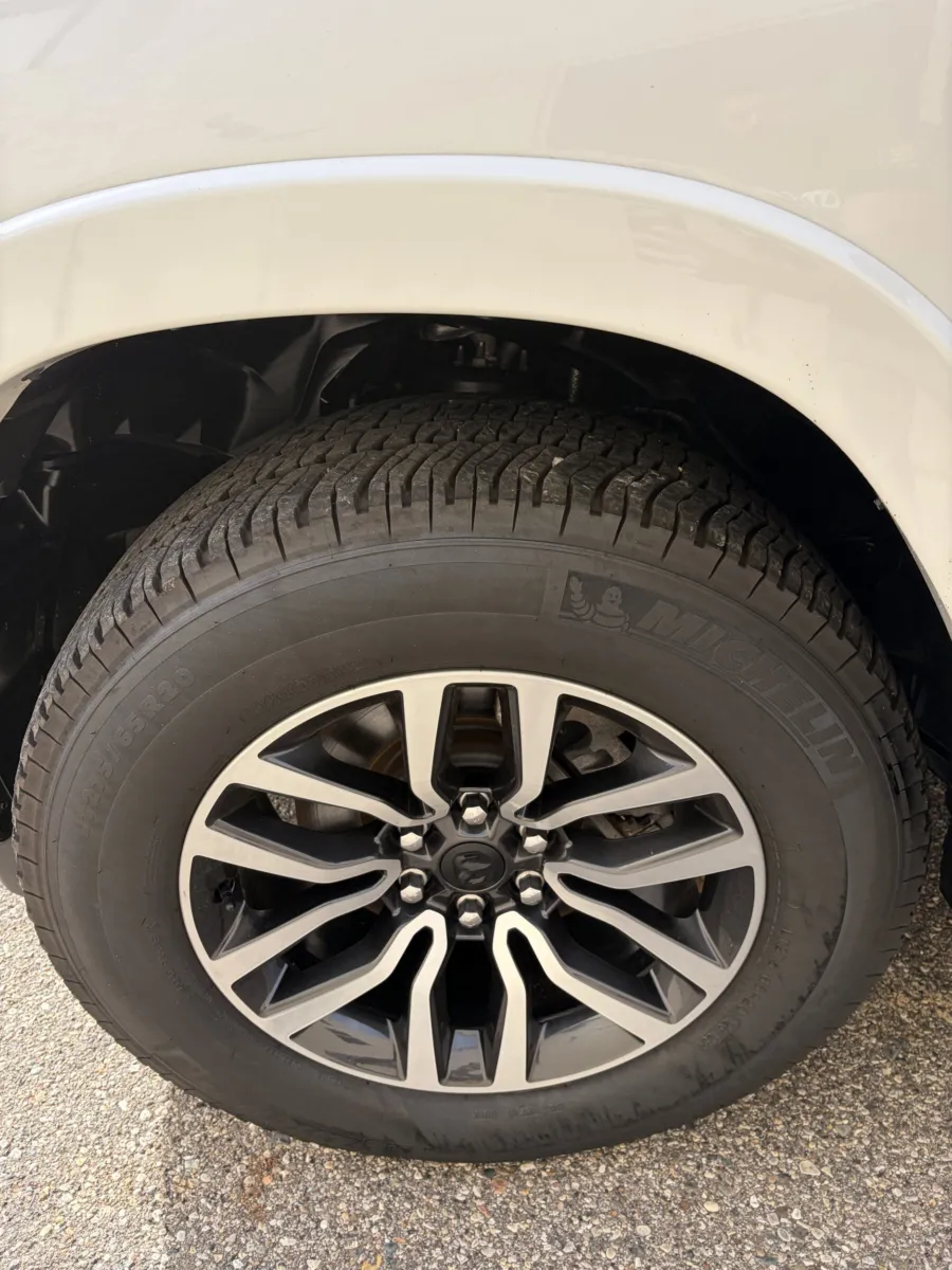 Ram 1500 photo 16