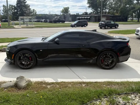 Another view of 2018 Chevrolet Camaro 2SS for sale in Troy, MI at City of Cars