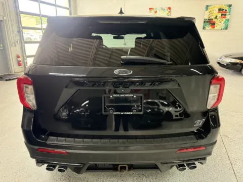 More photos of 2021 Ford Explorer ST at City of Cars, MI