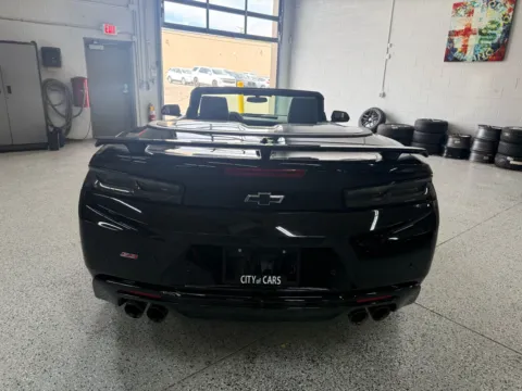 More photos of 2018 Chevrolet Camaro 2SS at City of Cars, MI