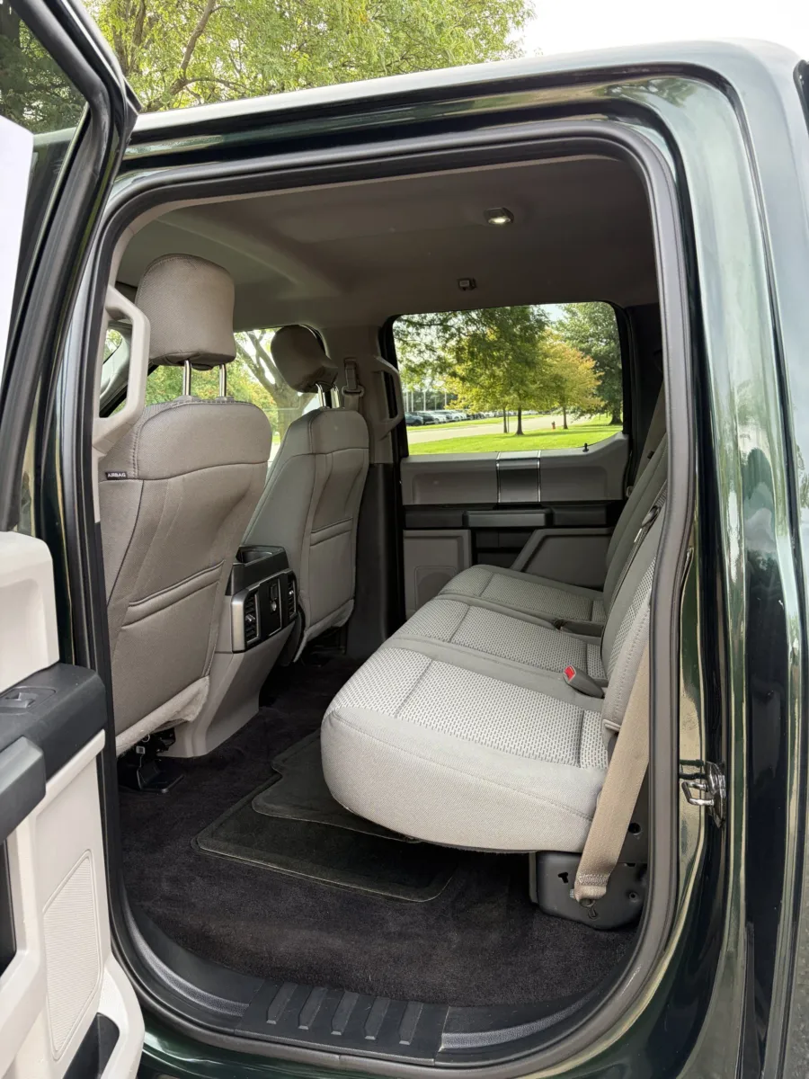 Ford F-150 photo 12