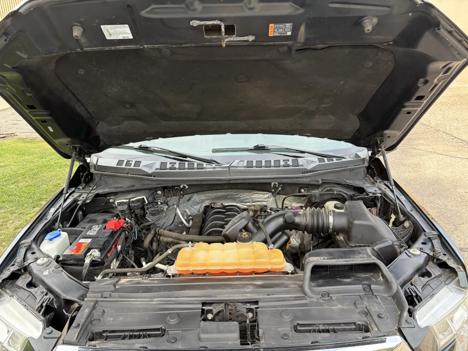 Ford F-150 photo 10