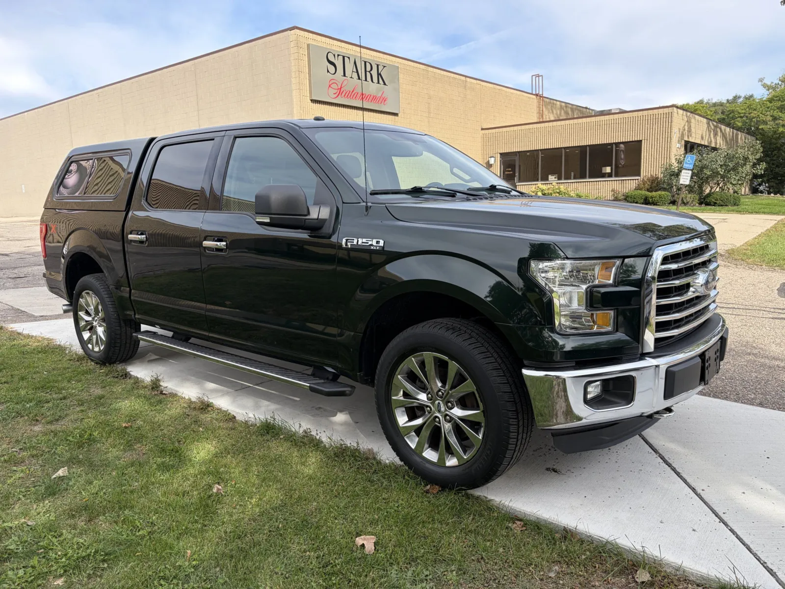 Ford F-150 photo 7