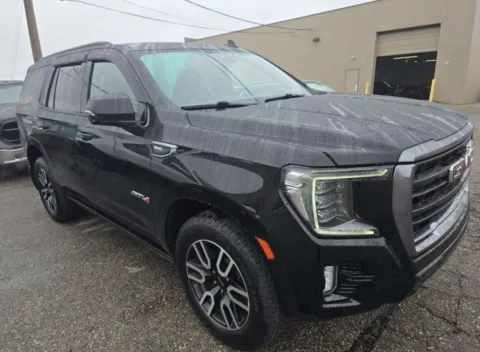 More photos of 2023 GMC Yukon AT4 at City of Cars, MI