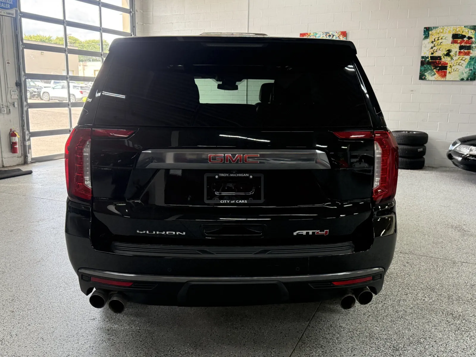 GMC Yukon photo 6