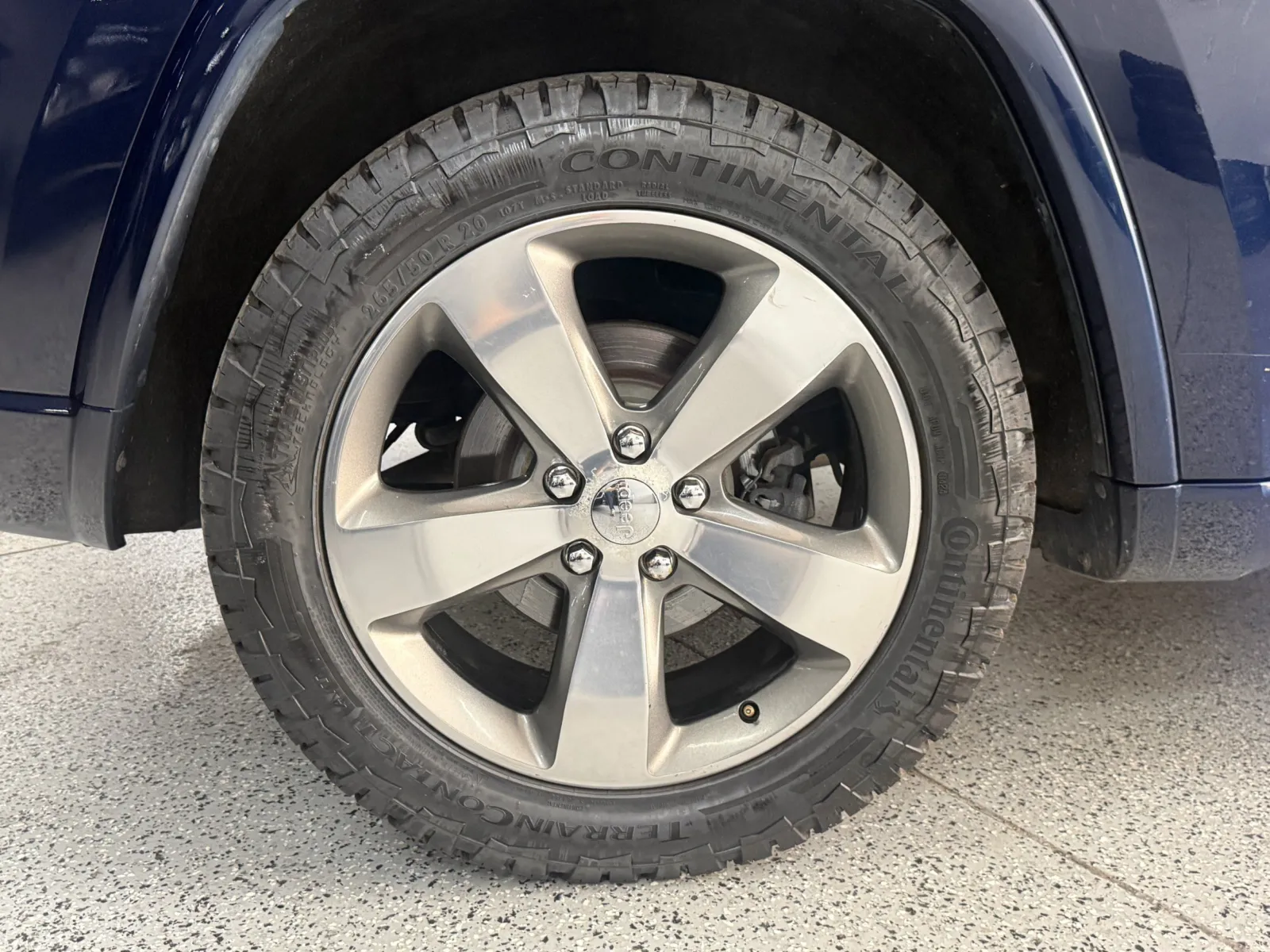 Jeep Grand Cherokee photo 28