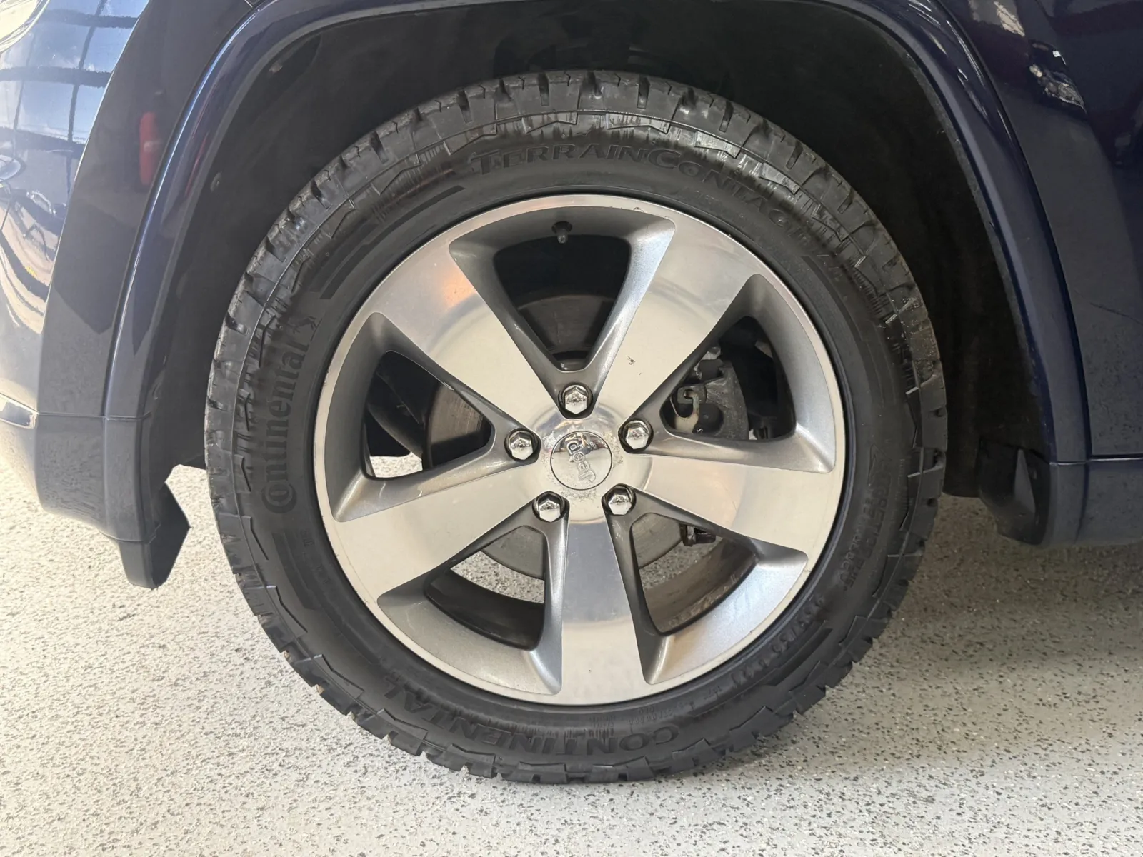 Jeep Grand Cherokee photo 26