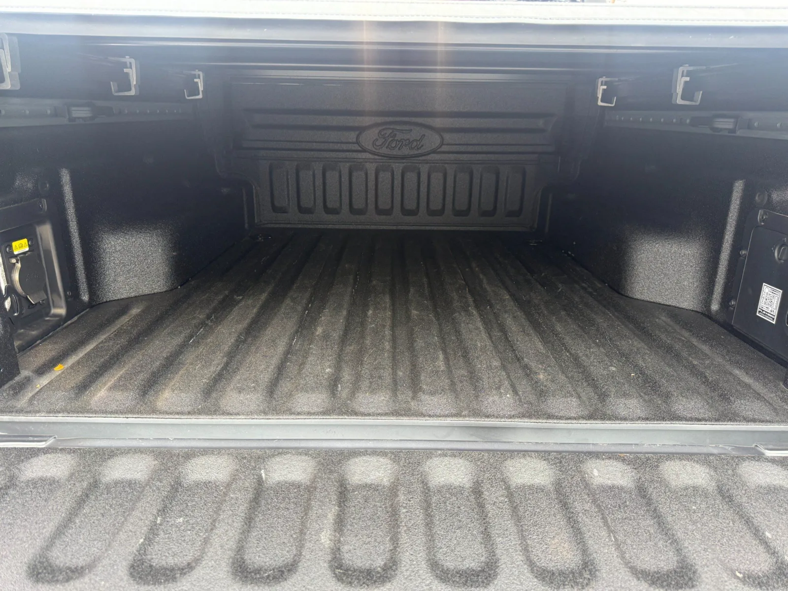 Ford Maverick photo 17