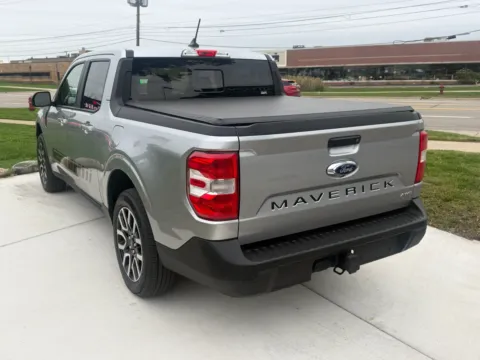 More photos of 2022 Ford Maverick Lariat at City of Cars, MI