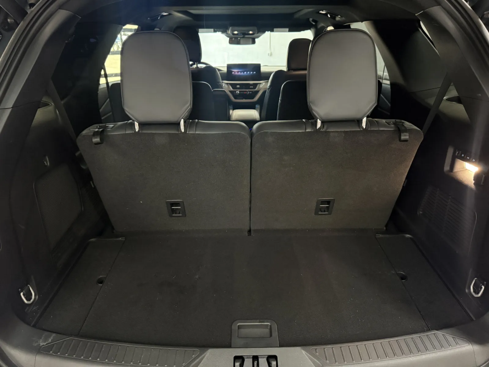 Ford Explorer photo 20