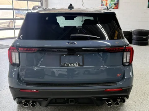 More photos of 2025 Ford Explorer ST at City of Cars, MI
